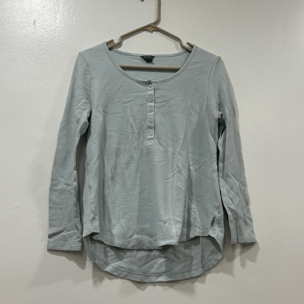 Eddie Bauer Soft Gray Long Sleeve Tee